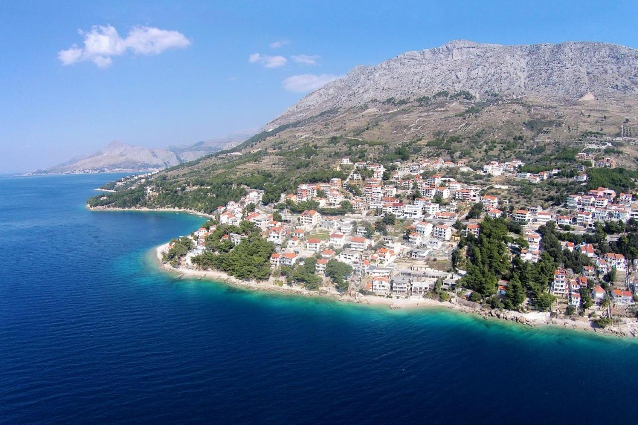 Apartments By The Sea Stanici, Omis - 1031 Tice Εξωτερικό φωτογραφία