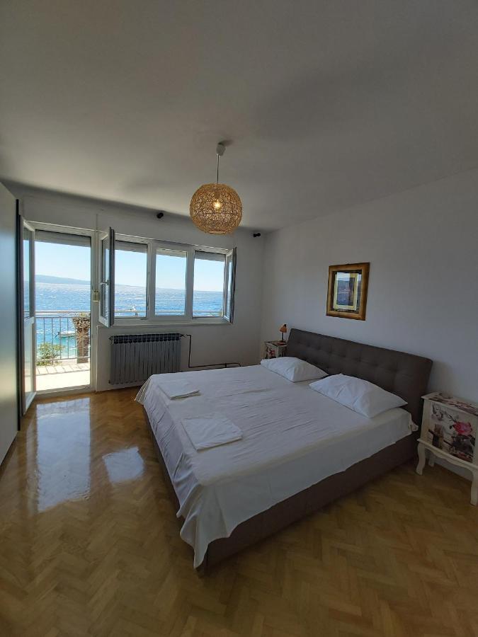 Apartments By The Sea Stanici, Omis - 1031 Tice Εξωτερικό φωτογραφία