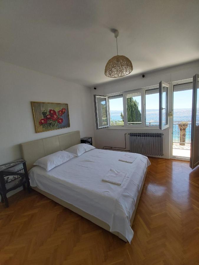 Apartments By The Sea Stanici, Omis - 1031 Tice Εξωτερικό φωτογραφία